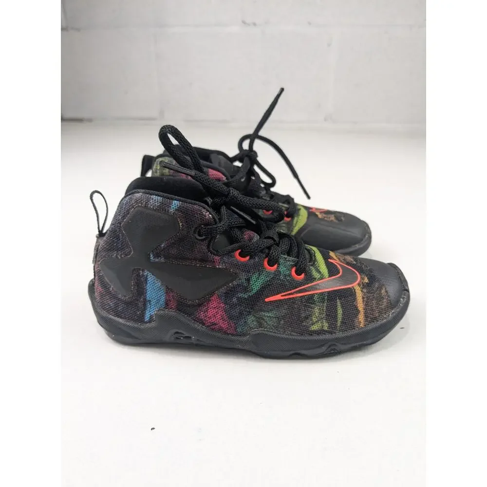 Nike LeBron 13 Akronite Youth Sneakers